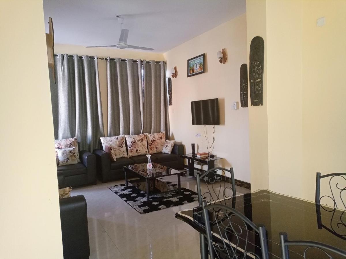 Chibuba Airport Accommodation Дар ес Саалам Екстериор снимка