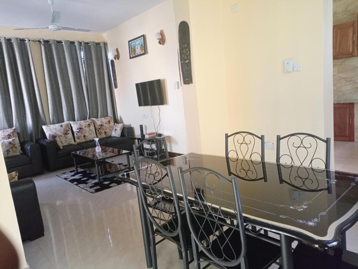Chibuba Airport Accommodation Дар ес Саалам Екстериор снимка