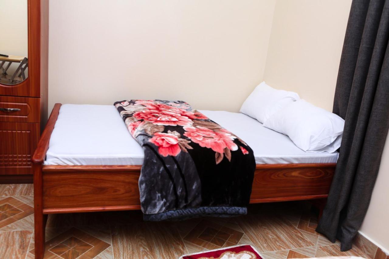 Chibuba Airport Accommodation Дар ес Саалам Екстериор снимка