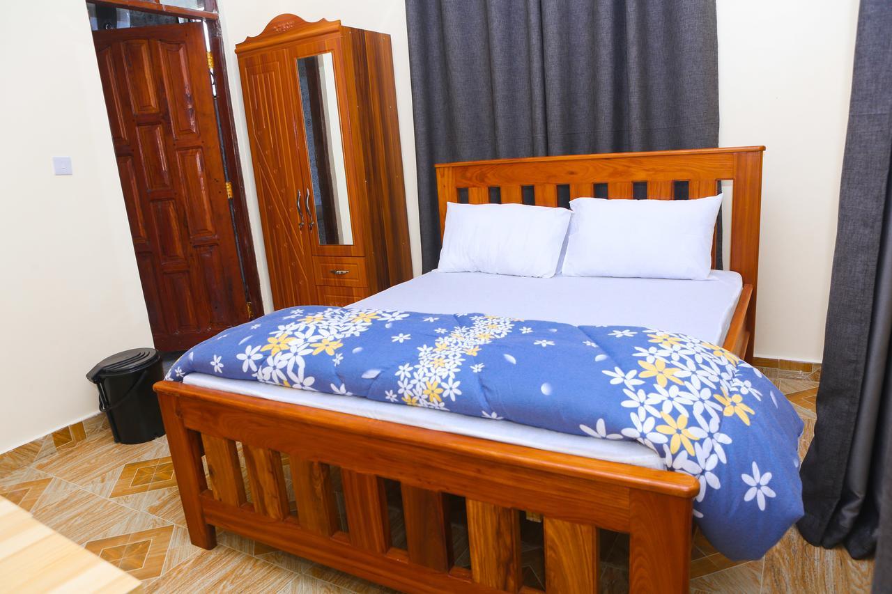 Chibuba Airport Accommodation Дар ес Саалам Екстериор снимка