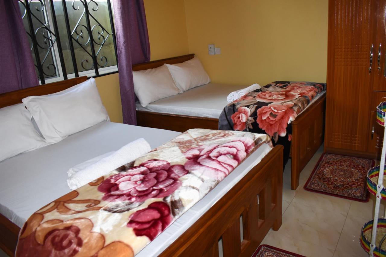 Chibuba Airport Accommodation Дар ес Саалам Екстериор снимка
